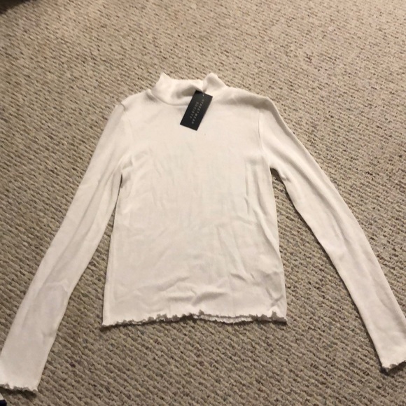 Not really my style anymore! Never been worn - Picture 1 of 2